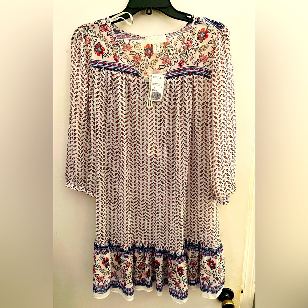 Forever 21 never worn, white, blue flowers and paisley